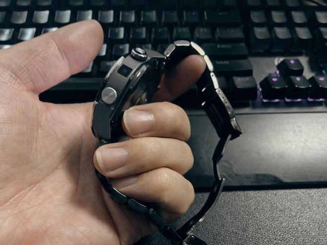 评的4款功能丰富的智能手表全方位测评凯发体育赞助科技控们的新宠几乎零差(图18)